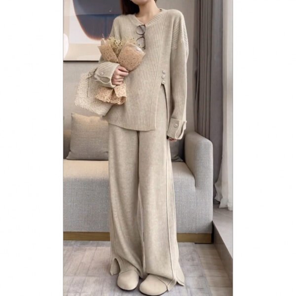 Nursing Wear Outing Hot Mom Wide-leg Pants Age-reducing Breastfeeding Set - Image 2