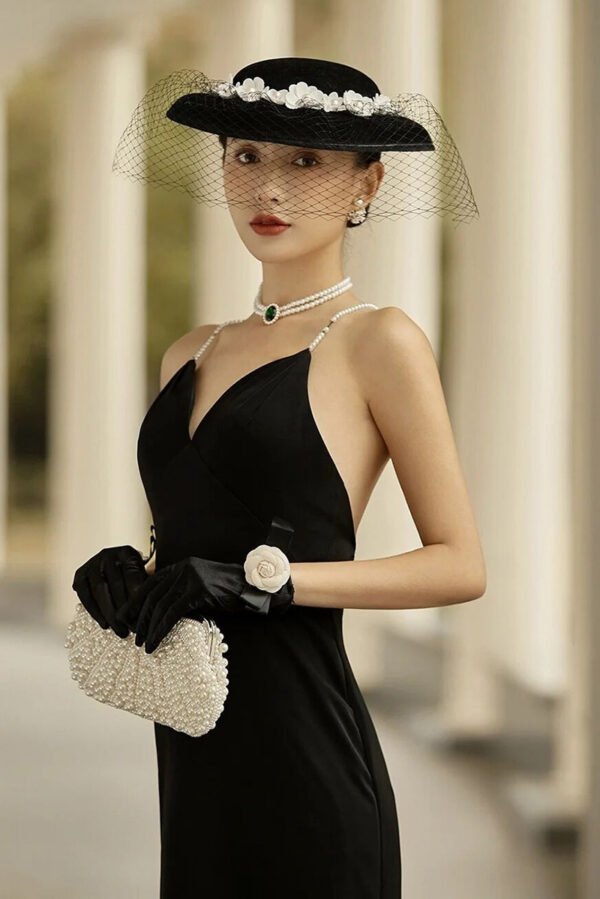 Women's Retro Hepburn Wind Black Evening Dress Butterfly Gloves - Image 2