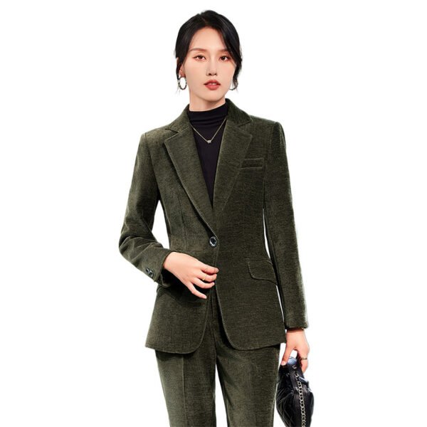 Strong Aura Business Suit Women - Image 4
