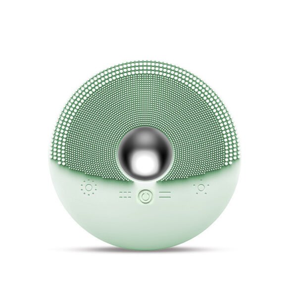 The Silicone Face Wash Can Be Heated - Image 4