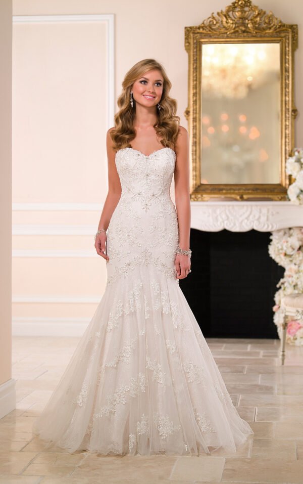 Trailing wedding dress tube top lace wedding dress - Image 4
