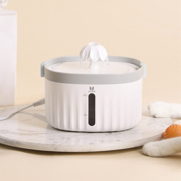 Pet waterer - Image 3