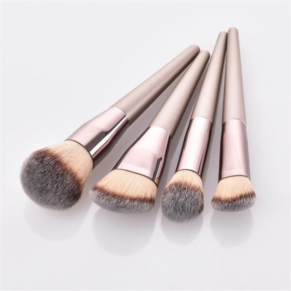Wooden handle champagne gold makeup brush foundation brush beauty makeup kit - Image 2