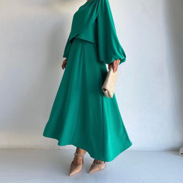 Fashion Puff Sleeve Top Big Hem Skirt Suit - Image 2
