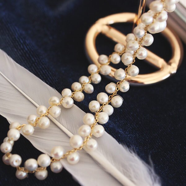 Hand-woven pearl necklace - Image 4