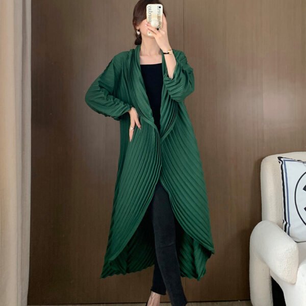 Manual Crimping Female Long Trench Coat - Image 6