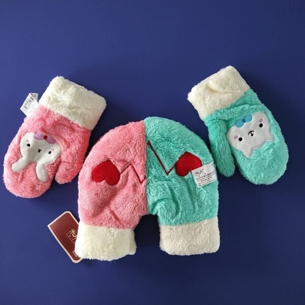 Cartoon Double-layer Thickened Rabbit Couple Hand Gloves - Image 3