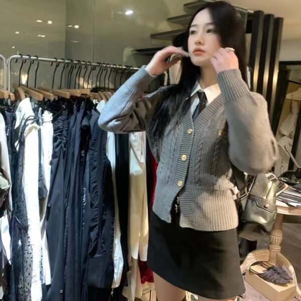 Preppy Style V-neck Slim Fit Sweater Cardigan - Image 2
