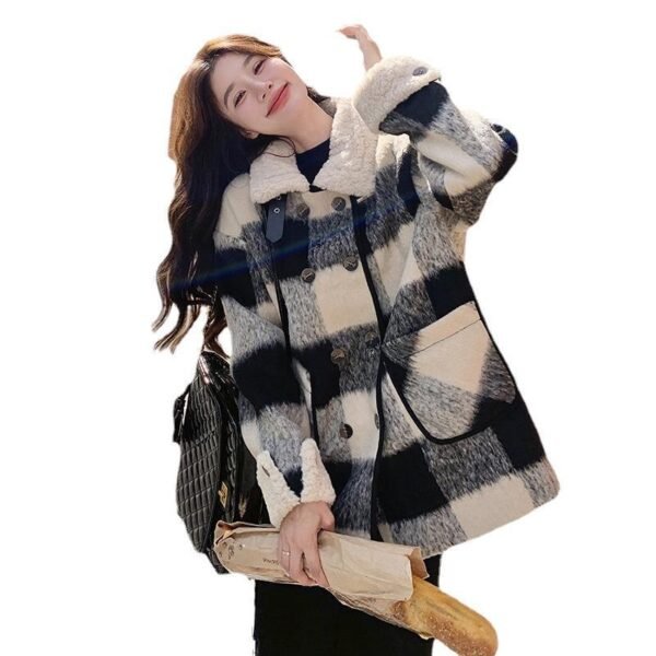 Black And White Lattice Pattern Lamb Wool Coat - Image 5