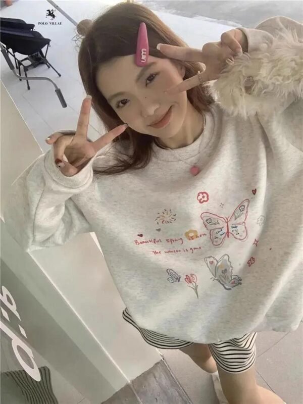 Light Gray American Retro Lazy Style Round-neck Non-hoodie Sweater - Image 2