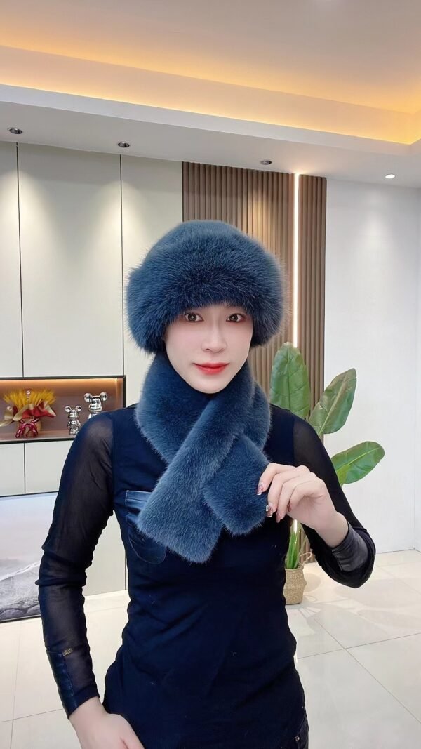 Suit Winter Scarf Mongolian Cap Plush Hat Women's Thickened - Image 6