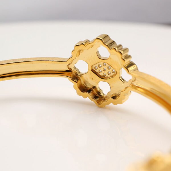 Silver Ornament Light Luxury Custom 925 Gold Single Flower Bracelet - Image 4