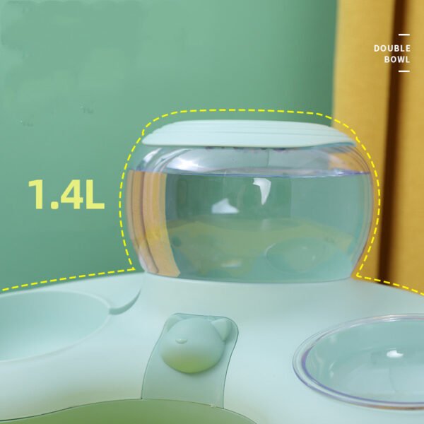 Crescent-Shaped Pet Feeder - Image 4