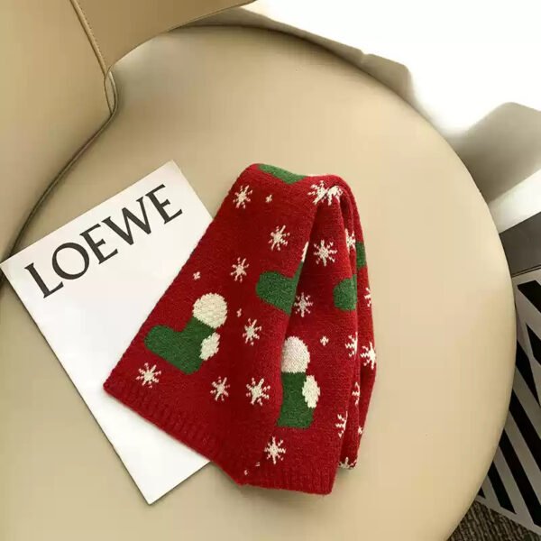 Cute Trendy Child Kindergarten Christmas Tree Children's Knitted Scarf - Image 4
