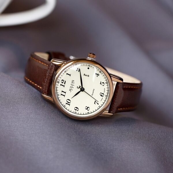 Retro Women's Simple Digital Calendar Casual Watch - Image 8