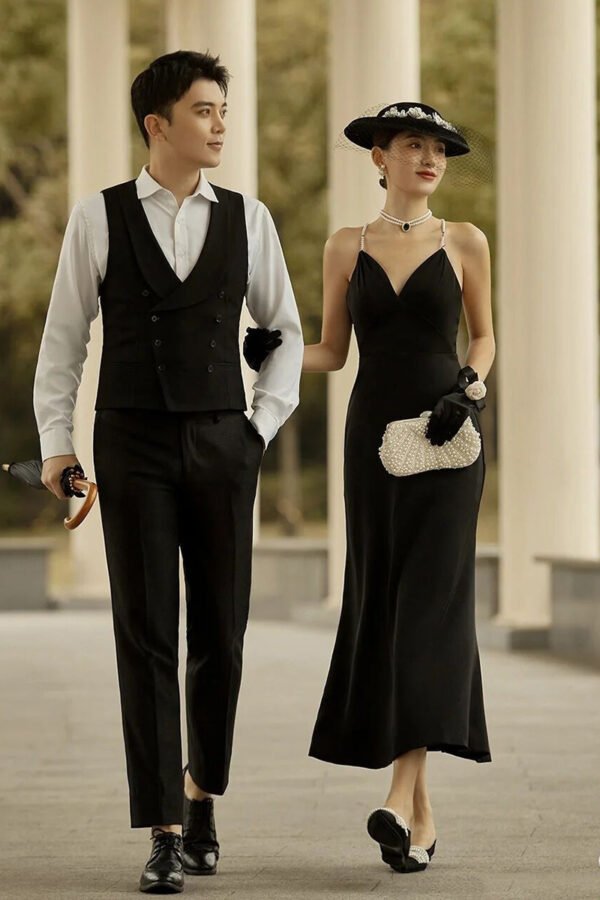 Women's Retro Hepburn Wind Black Evening Dress Butterfly Gloves - Image 3