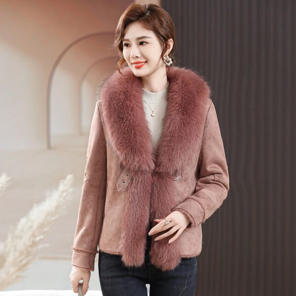 Chic Fur-Trimmed Short Coat – Stylish Winter for Women - Image 2