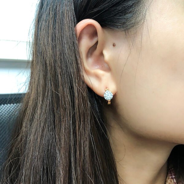 Women's Moissanite Earrings 18K Gold D Color - Image 4