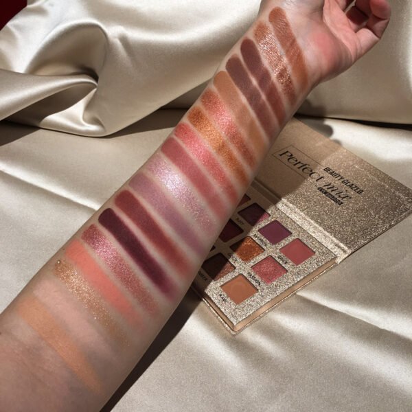 18 color eyeshadow multicolor desert rose eyeshadow tray - Image 4