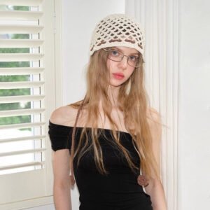 Women's Hand Crocheting Woven Cotton-padded Cap