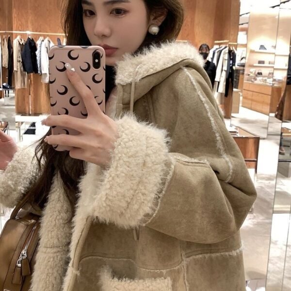 Hooded Suede Fur Lamb Warm Leisure Slimming Coat - Image 4