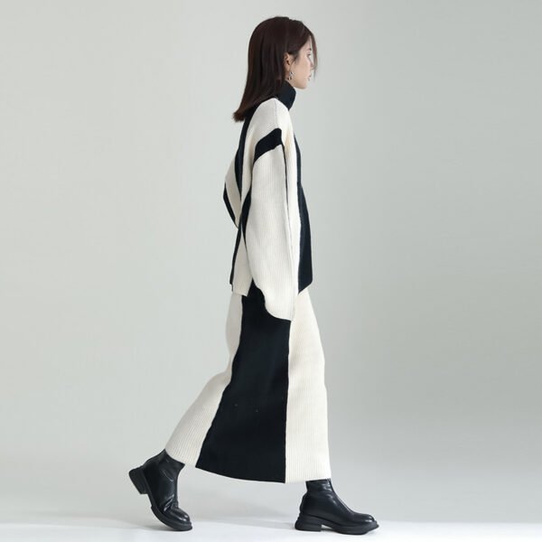 Black And White Color Contrast Patchwork Sweater Skirt Suit - Image 3