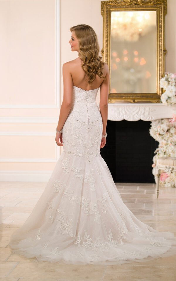Trailing wedding dress tube top lace wedding dress - Image 3