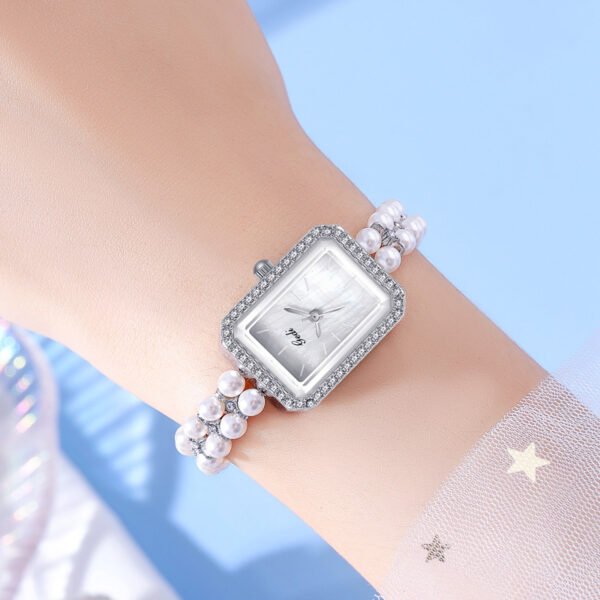 Shell Pearls Women's Creative Quartz Watch - Image 4