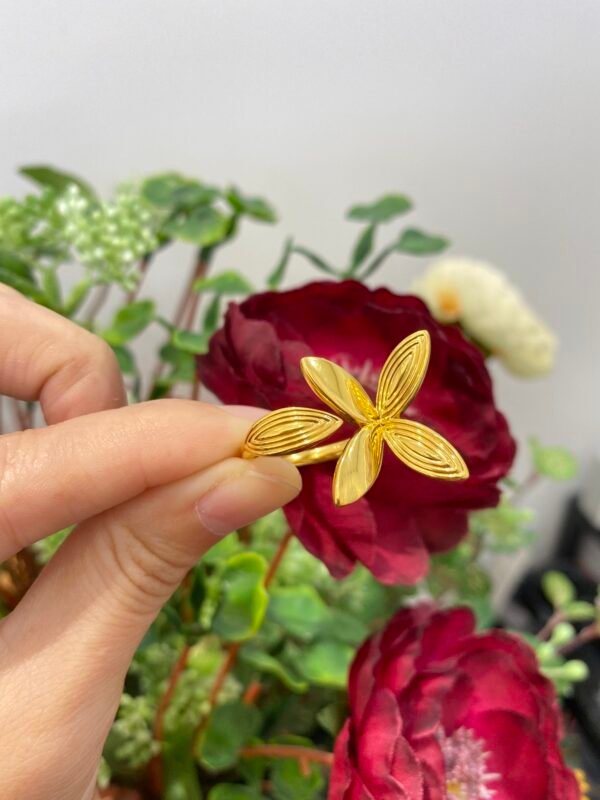 Pure Gold Foot 999 Gold Butterfly Flower Ring Weighs - Image 2