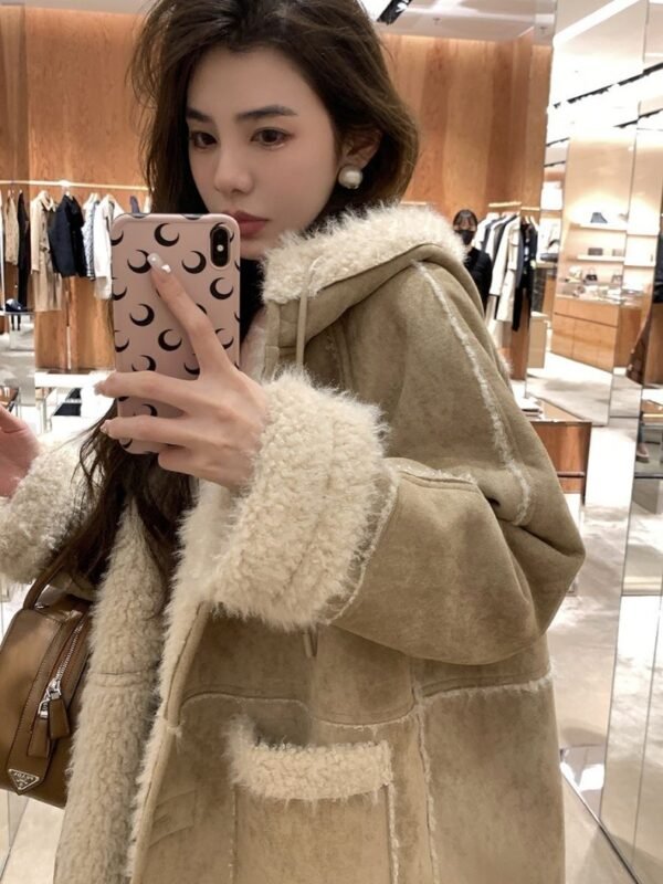 Hooded Suede Fur Lamb Warm Leisure Slimming Coat - Image 7