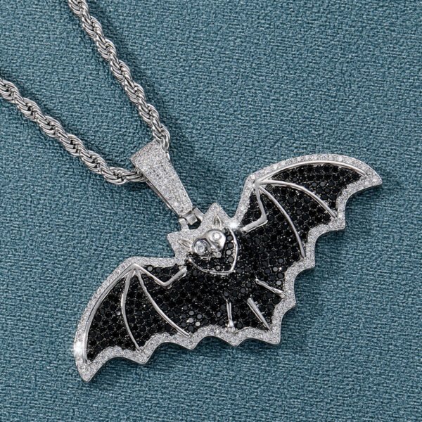 Men And Women Couple Retro Domineering Rap Necklace - Image 4
