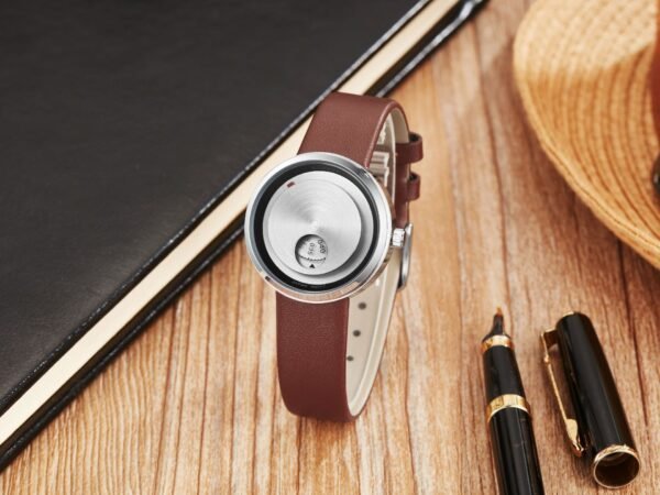 Non-mechanical Couple Men's And Women's Wrist Watch - Image 3