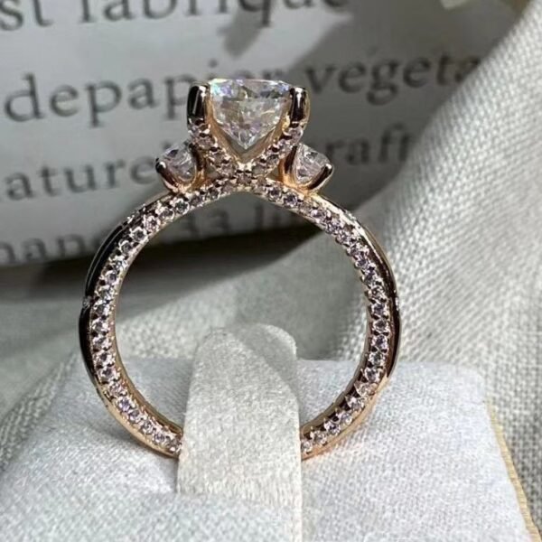 Three-Life Stone Moissanite Women's Ring - Image 6