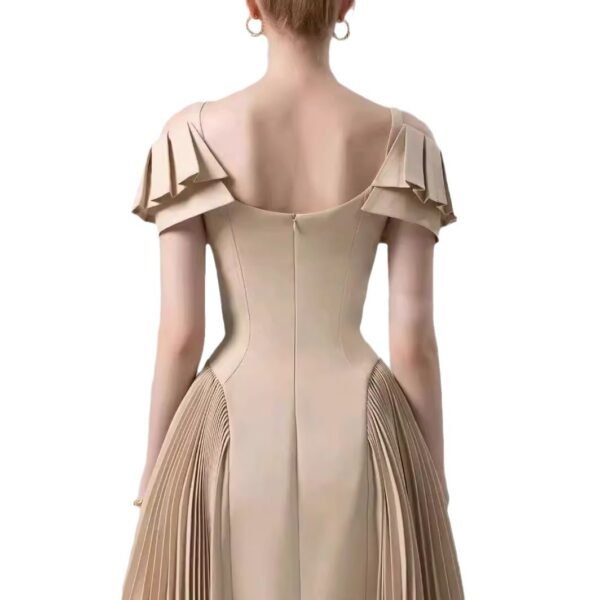 Off-the-shoulder Big U-neck Hem Pleated Large Swing Skirt Mid-length - Image 4