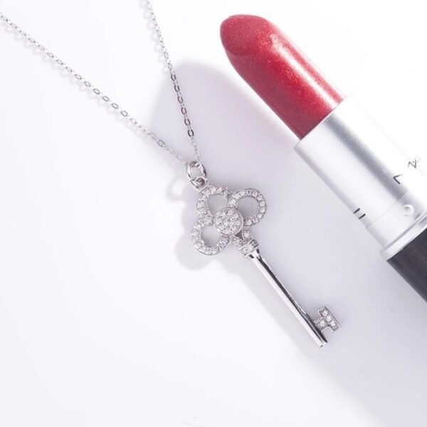 Sterling Silver Light Luxury Heart Crown Key Necklace Simple - Image 4