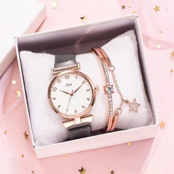 Women's Digital Alloy Watch Bracelet - Image 4
