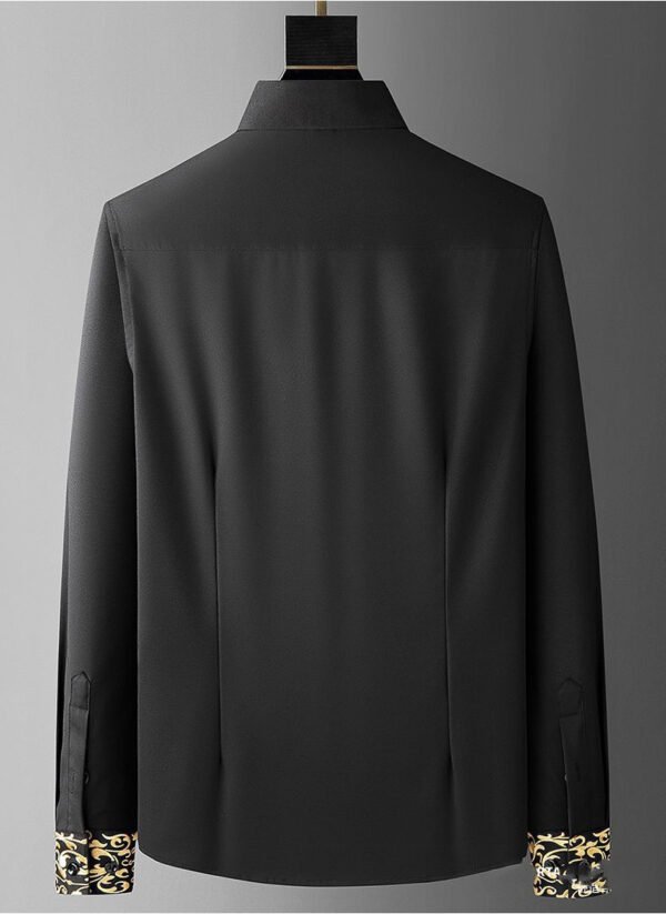 Spring Light Luxury European Goods High-end Embroidered Neckline Loose Oversized Shirt - Image 4