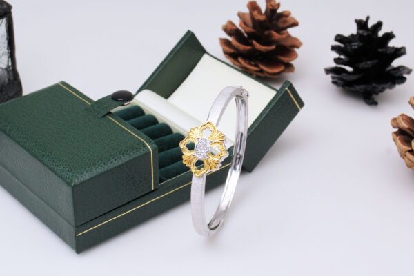 New Italian Silver Light Luxury Bracelet - Image 4