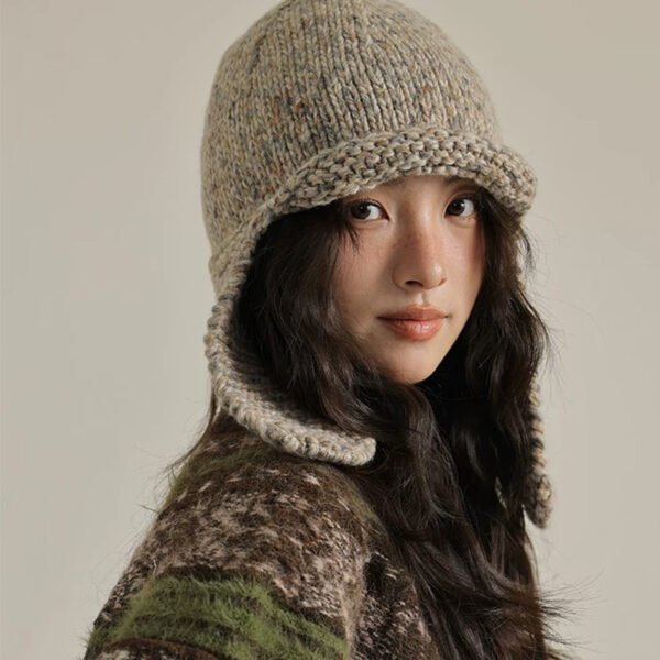 Retro Face-looking Small Mixed Color Woven Knitted Earmuffs Hat - Image 3