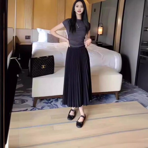 Classic Simple Multicolor Pleated Skirt High Waist Slimming - Image 3