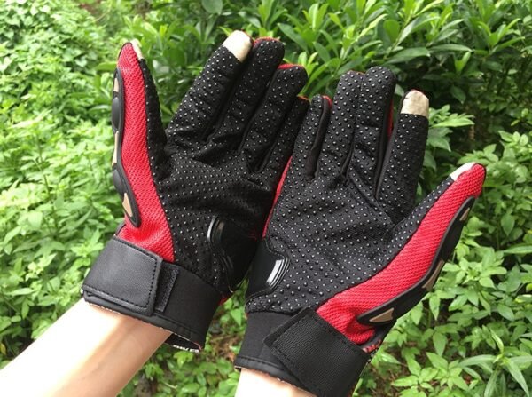 Sports protective gloves - Image 2