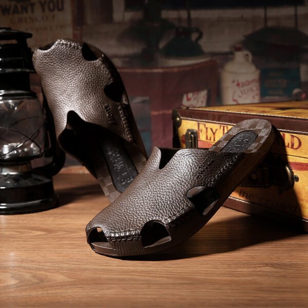 Men's Waterproof Closed Toe Flip Toe Plastic Slipper - Image 3