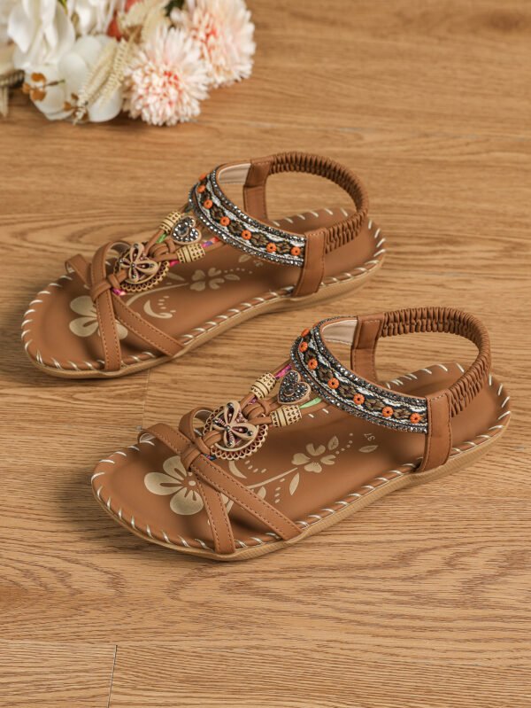Women's Large Size Flat Bottom Flower Rhinestone Sandals - Image 7