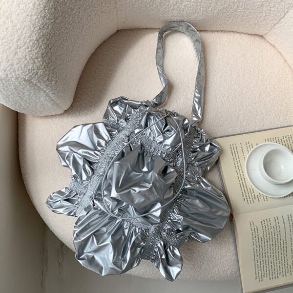 Special-interest Design Pleated Large Capacity Shoulder Bag - Image 3