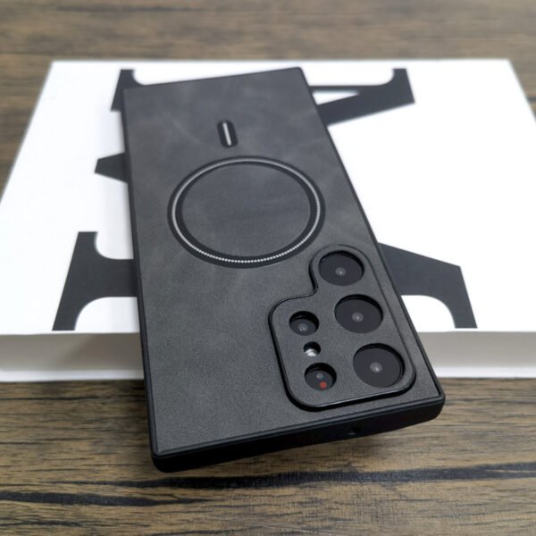 Small Sheepskin Pattern Magnetic Phone Case - Image 6
