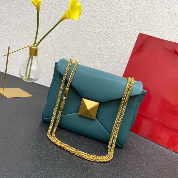 Women's Fashion All-match Retro Brass Large Rivet Chain Bag - Image 7