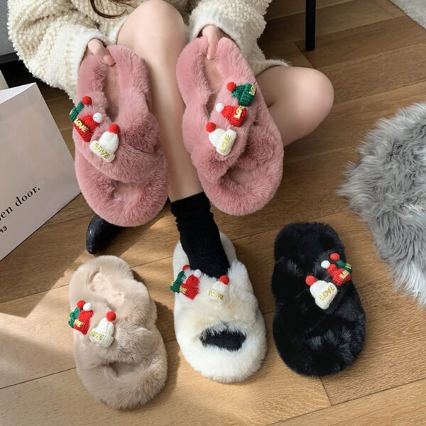 Christmas Hat Fluffy Slippers Women's Warm Toe Covering Cotton Slippers - Image 4