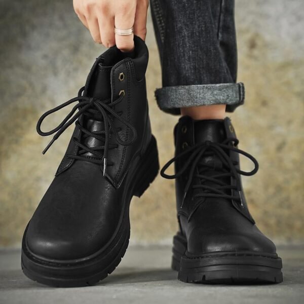 Thick-soled Labor Protection Outdoor Mountaineering Sports Men Leather Boots - Image 4