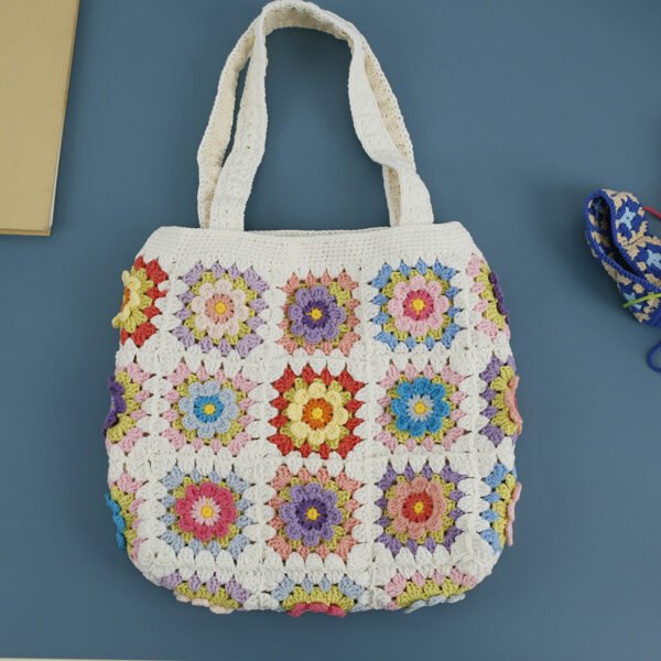 Sweet Hand-woven Women's Shoulder Bag - Image 6