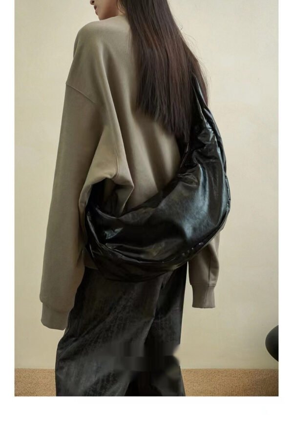 New Niche Oil Wax Leather Shoulder Messenger Bag - Image 6